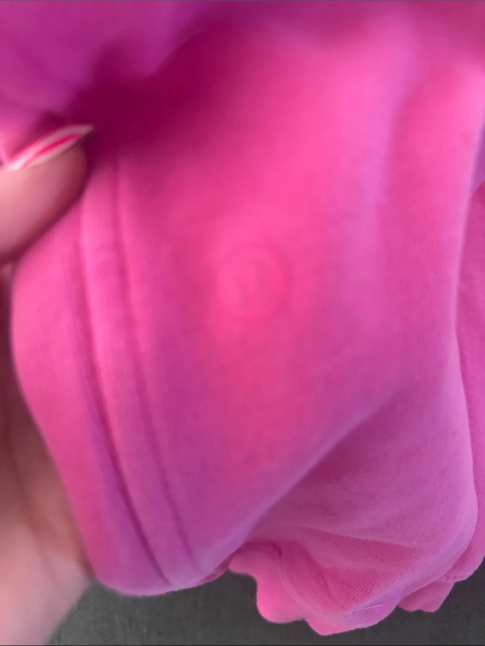 Lululemon sonic pink joggers